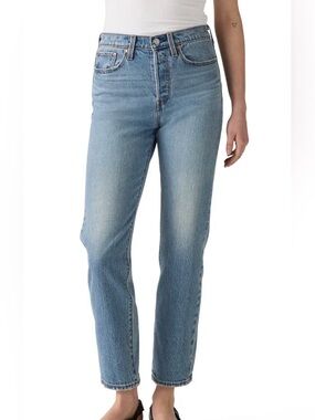 Levi’s Wedgie Straight Leg